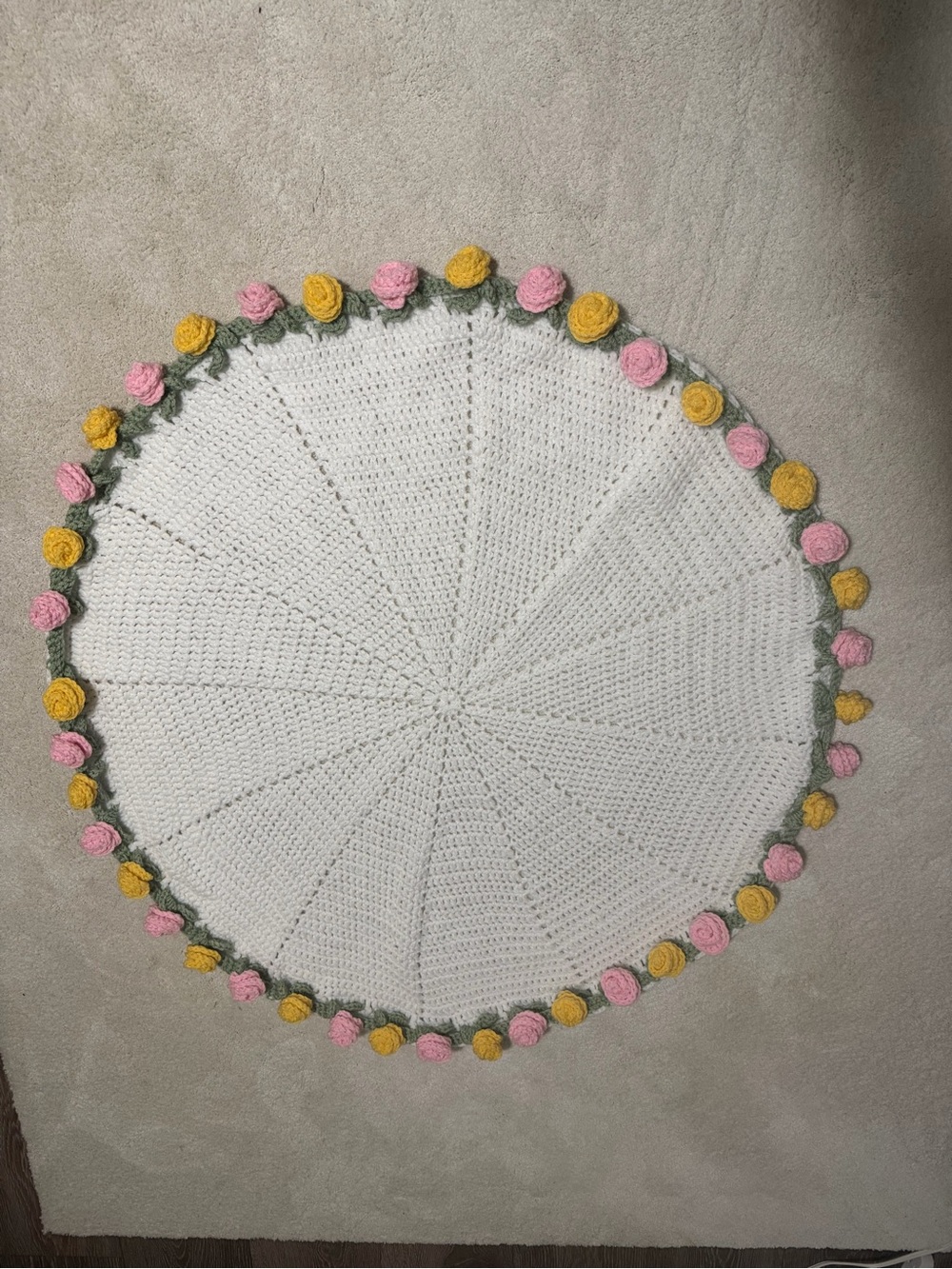 Handmade White Crochet Round blanket with Pink & Yellow Rose Trim